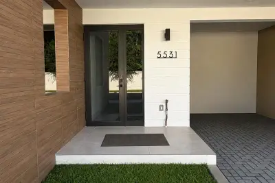 5531 W Oak Way, Fort Lauderdale: photo 1 of 26