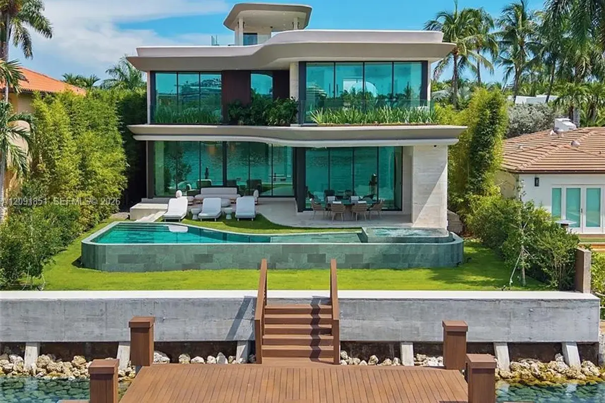 80 S Hibiscus Dr, Miami Beach: photo 1 of 68