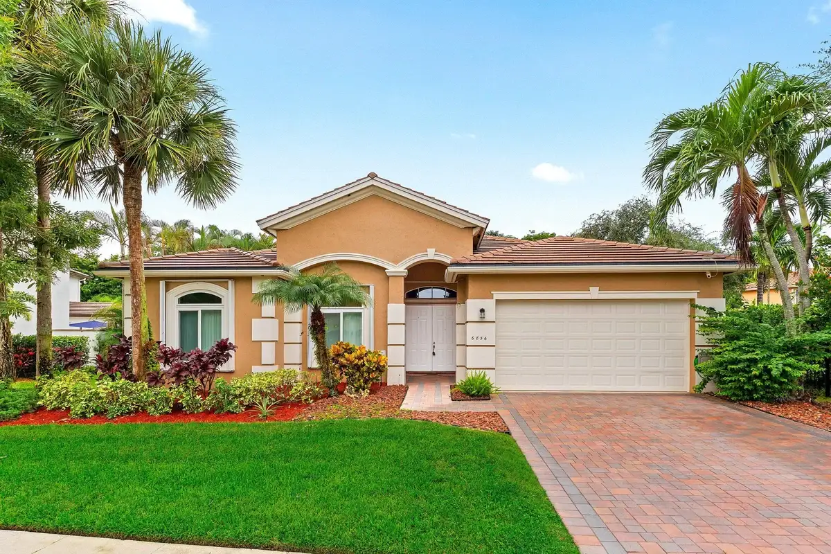 6856 Houlton Cir, Lake Worth: photo 1 of 45