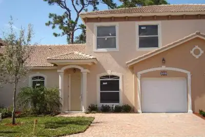 4704 Villas Santorini Dr, Lake Worth: photo 1 of 40