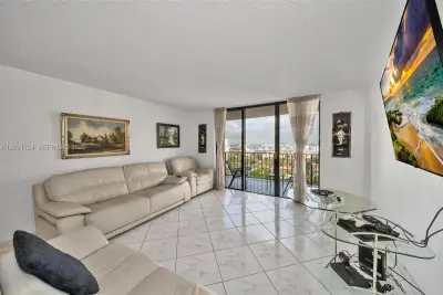 18151 NE 31st Ct #2008, Aventura: photo 1 of 20