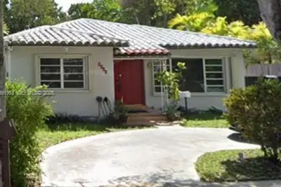 1260 SW 17th St, Miami: photo 1 of 1