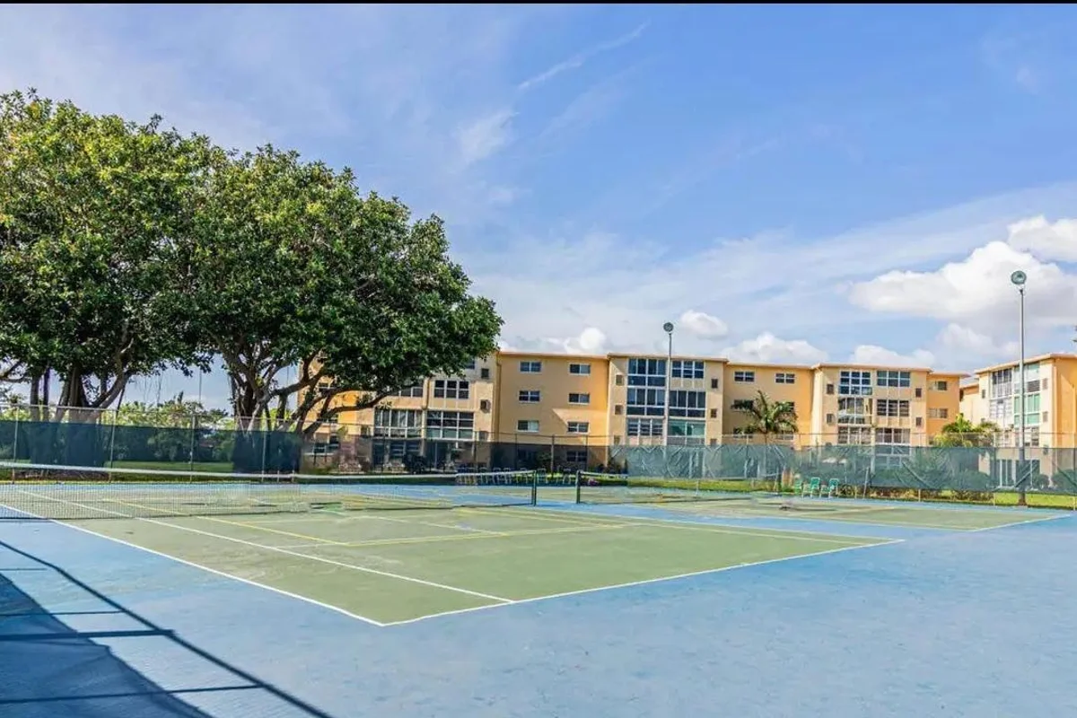 2615 NE 3rd Ct NE #4030, Boynton Beach: photo 1 of 18