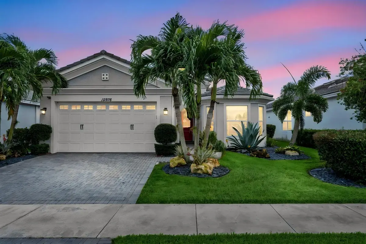 15978 Whippoorwill Cir, Westlake: photo 1 of 57