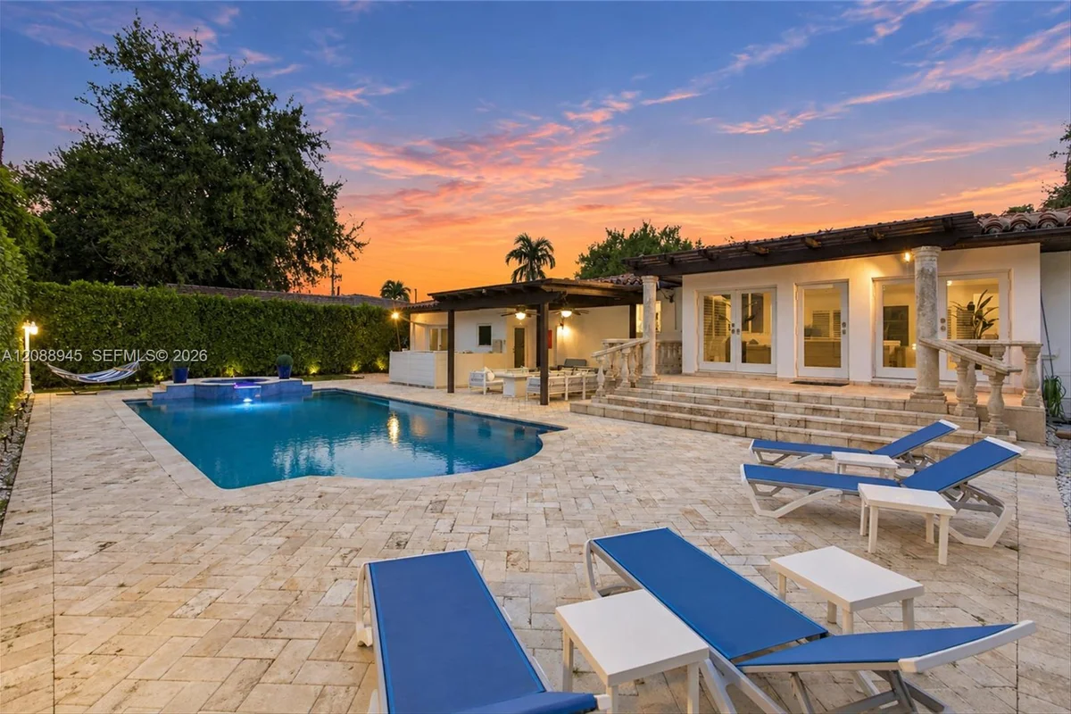1550 Trevino Ave, Coral Gables: photo 1 of 45