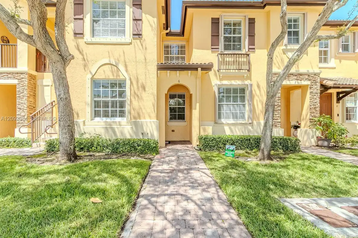 9333 SW 227th St #6-6, Cutler Bay: photo 1 of 58