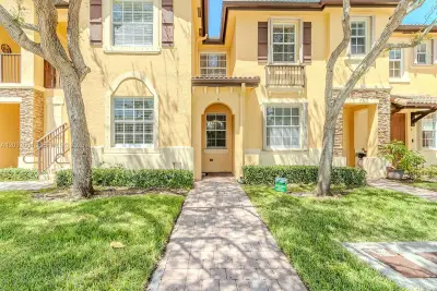 9333 SW 227th St #6-6, Cutler Bay: photo 1 of 58