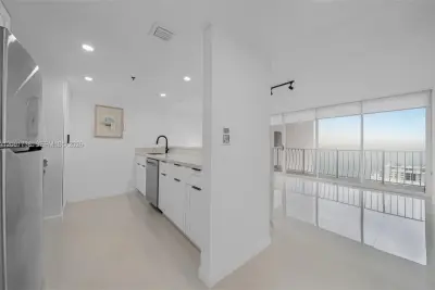 7601 E Treasure Dr #2321, North Bay Village: photo 1 of 55