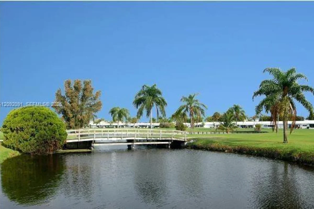 1116 Lake Ter #205, Boynton Beach: photo 1 of 21
