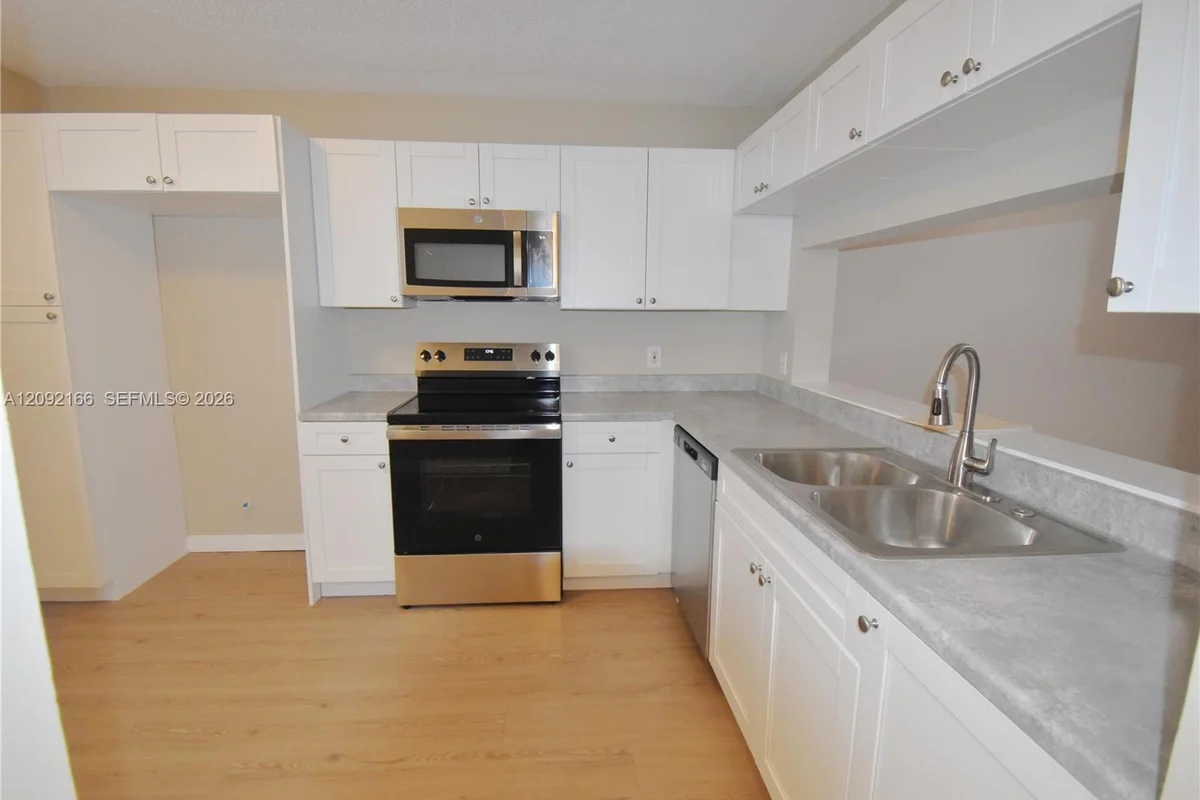 10360 NW 30th Ct #405, Sunrise: photo 1 of 18