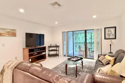 31 Stratford Ln W #D, Boynton Beach: photo 1 of 41