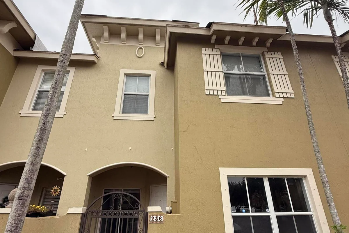 236 Lake Monterey Cir, Boynton Beach: photo 1 of 36