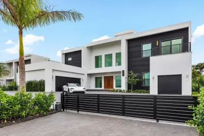 13440 US Hwy, Juno Beach: photo 1 of 66