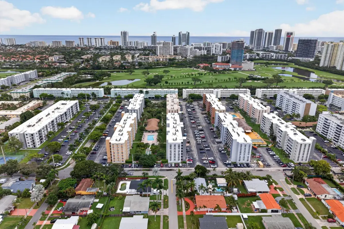 610 NE 12th Ave #601, Hallandale Beach: photo 1 of 44