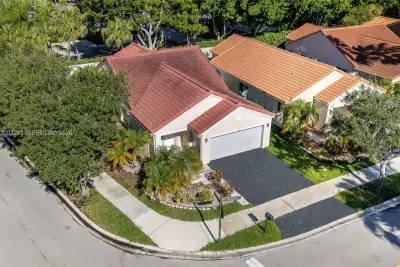 890 San Remo Dr, Weston: photo 1 of 36