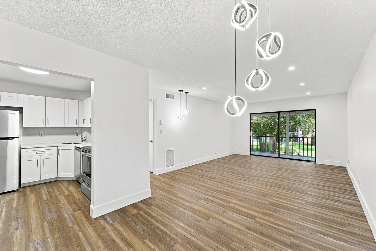 3101 Oakland Shores Dr #H210, Oakland Park: photo 1 of 25