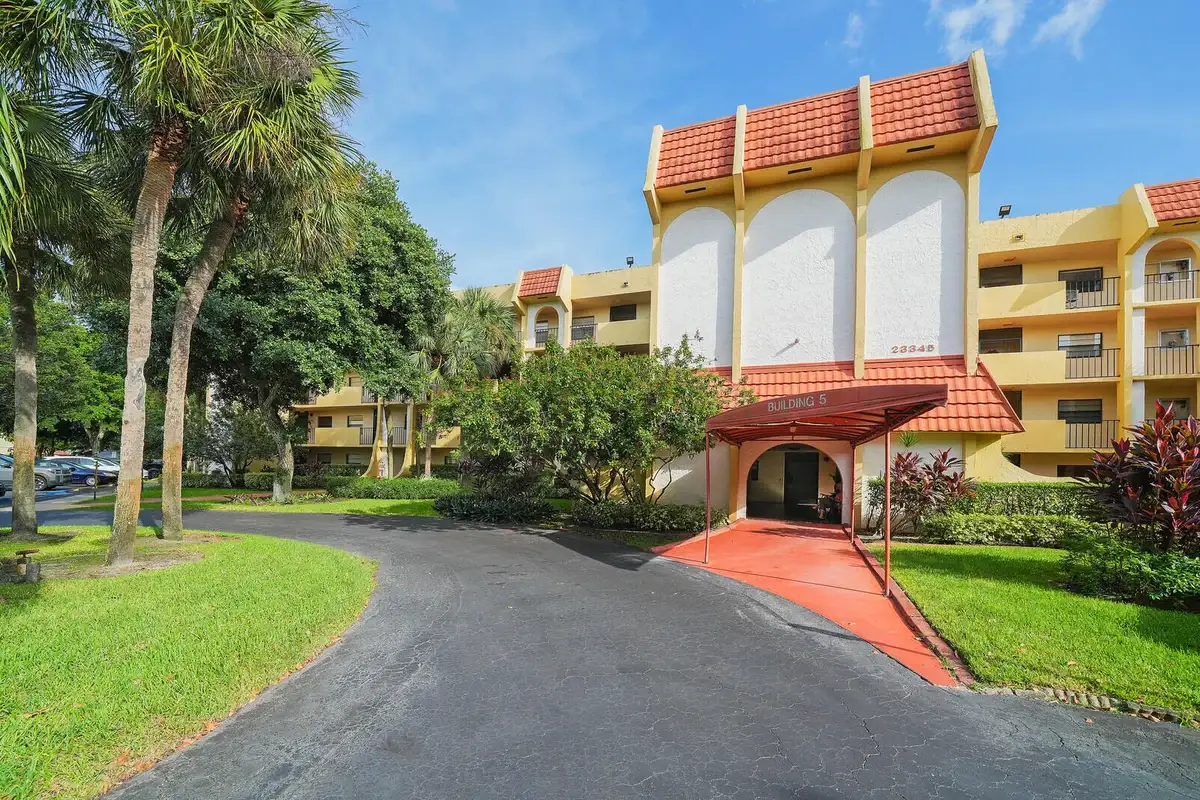 23345 Carolwood Ln #406, Boca Raton: photo 1 of 36