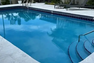 643 Kensington Pl, Wilton Manors: photo 1 of 7