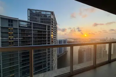 495 Brickell Ave #5106, Miami: photo 1 of 39