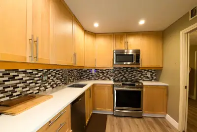 3510 Oaks Way #101, Pompano Beach: photo 1 of 18