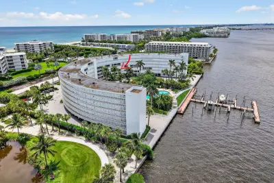 2505 S Ocean Blvd #305, Palm Beach: photo 1 of 54