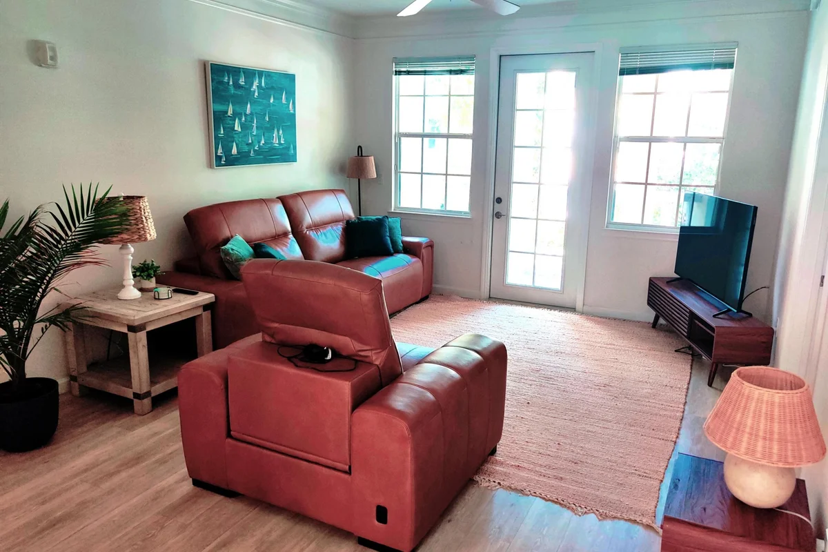 224 E Murcia Dr #201, Jupiter: photo 1 of 17