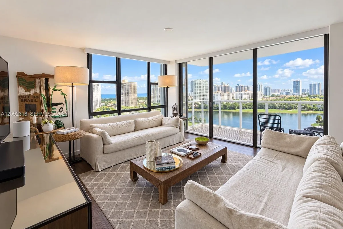 3625 N Country Club Dr #2003, Aventura: photo 1 of 27