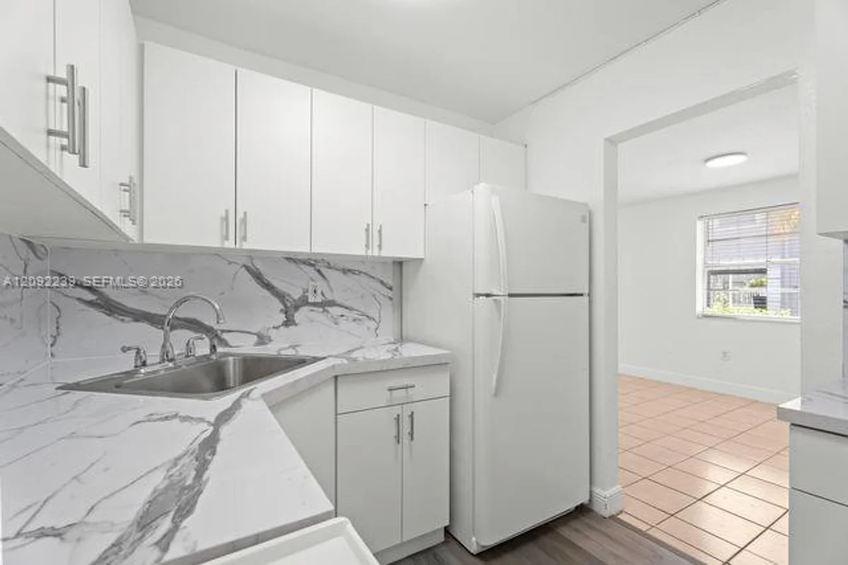 17255 SW 95th Ave #D153, Palmetto Bay: photo 1 of 13