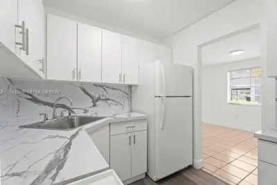 17255 SW 95th Ave #D153, Palmetto Bay: photo 1 of 13