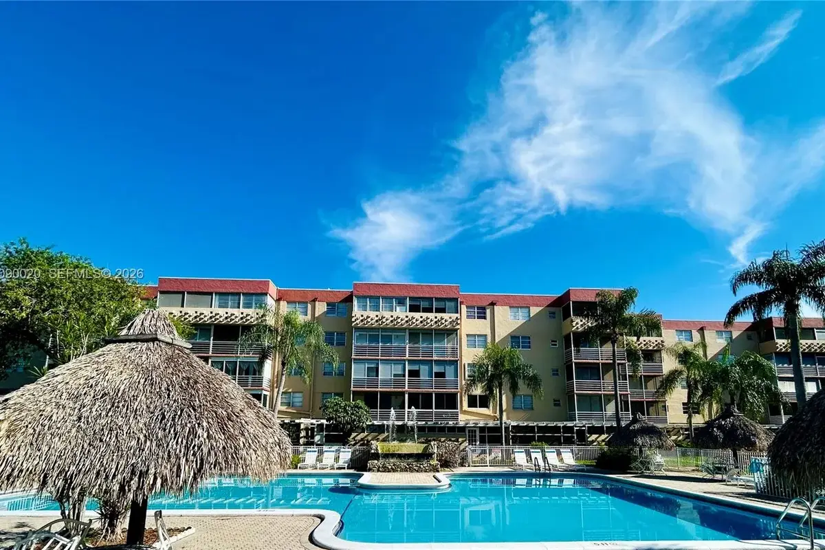403 NW 68th Ave #419, Plantation: photo 1 of 10