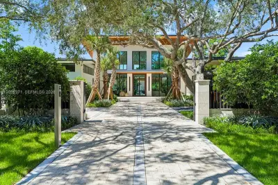 12250 SW 62nd Ave, Pinecrest: photo 1 of 101