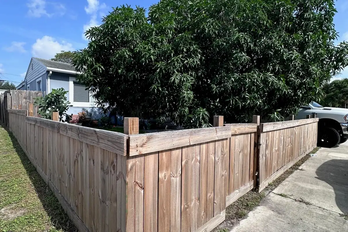 1013 N C St, Lake Worth Beach: photo 1 of 34