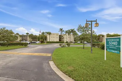 5340 Las Verdes Cir #202, Delray Beach: photo 1 of 34
