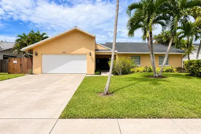 11535 Sanderling Dr, Wellington: photo 1 of 31