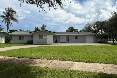 4318 Taylor St, Hollywood: photo 1 of 50