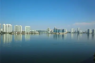 17600 N Bay Rd #N302, Sunny Isles Beach: photo 1 of 13