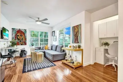 1337 Euclid Ave #206, Miami Beach: photo 1 of 13