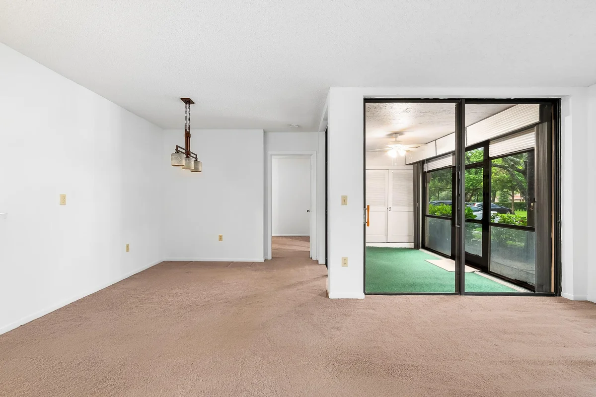 10661 NW 14th St NW #235, Plantation: photo 1 of 28