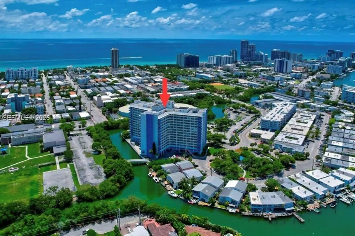 7441 Wayne Ave #6L, Miami Beach: photo 1 of 16