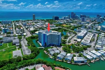 7441 Wayne Ave #6L, Miami Beach: photo 1 of 16