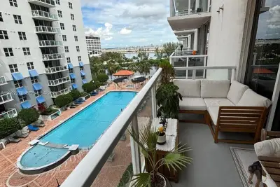 5077 NW 7th St #814, Miami: photo 1 of 27