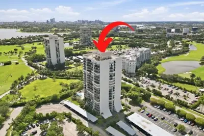 2400 Presidential Way #301, West Palm Beach: photo 1 of 38