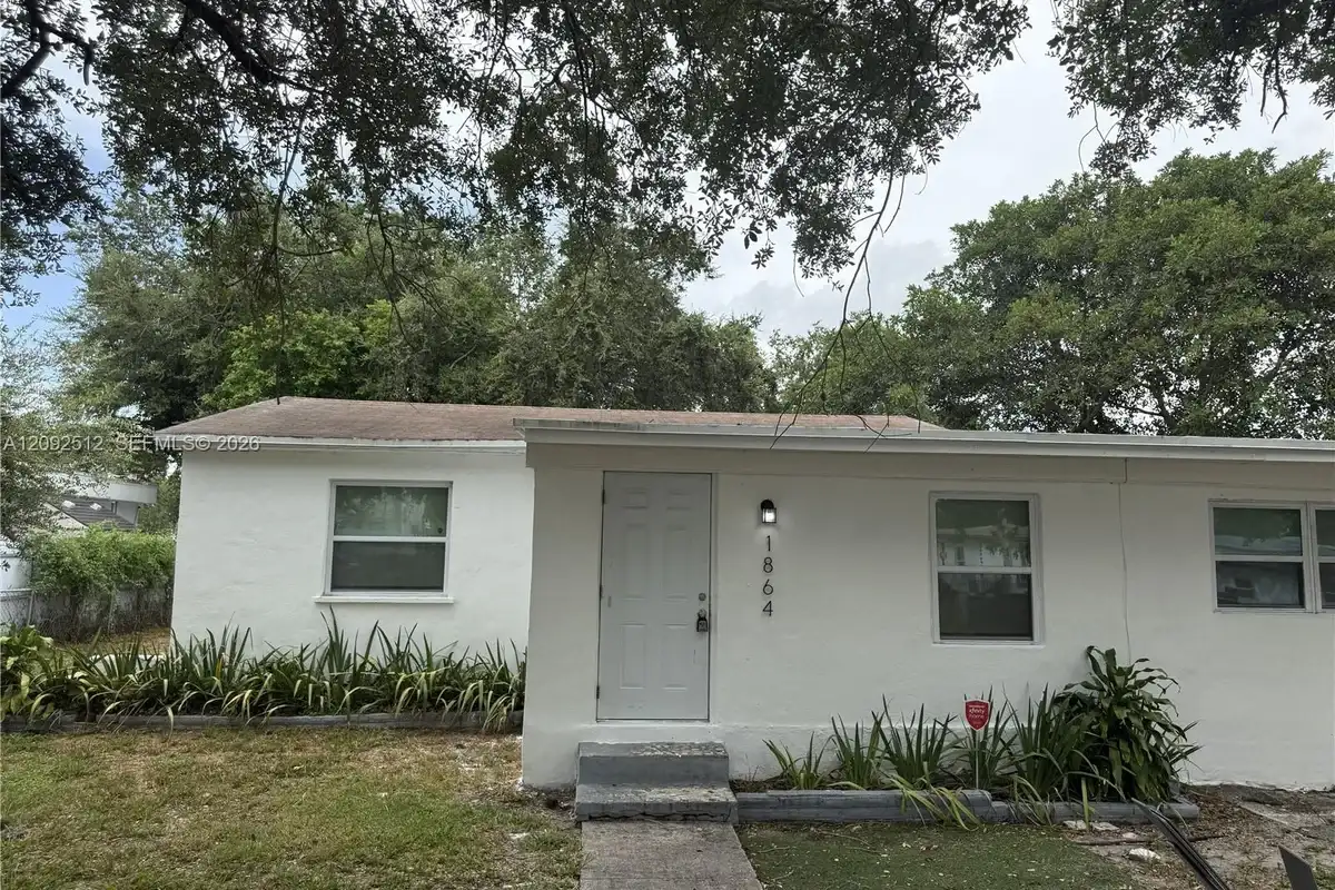 1864 NW 88th Ter, Miami: photo 1 of 6