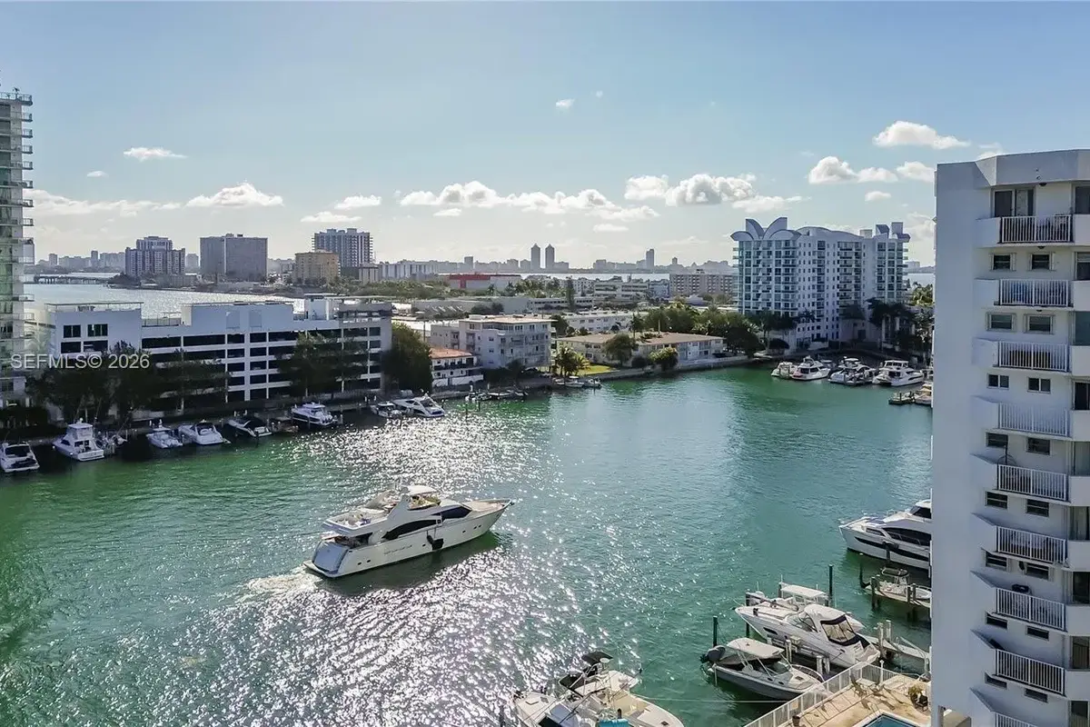 7933 E West Dr #1025, North Bay Village: photo 1 of 21