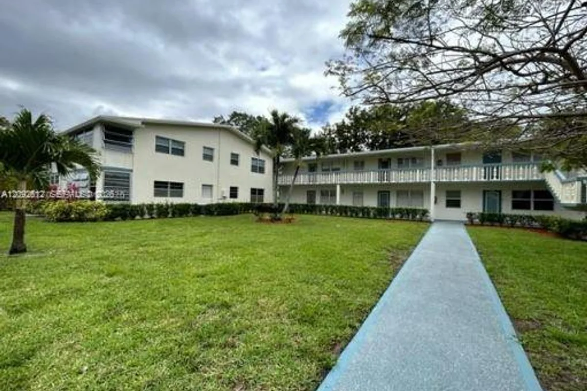 257 Tilford M, Deerfield Beach: photo 1 of 22