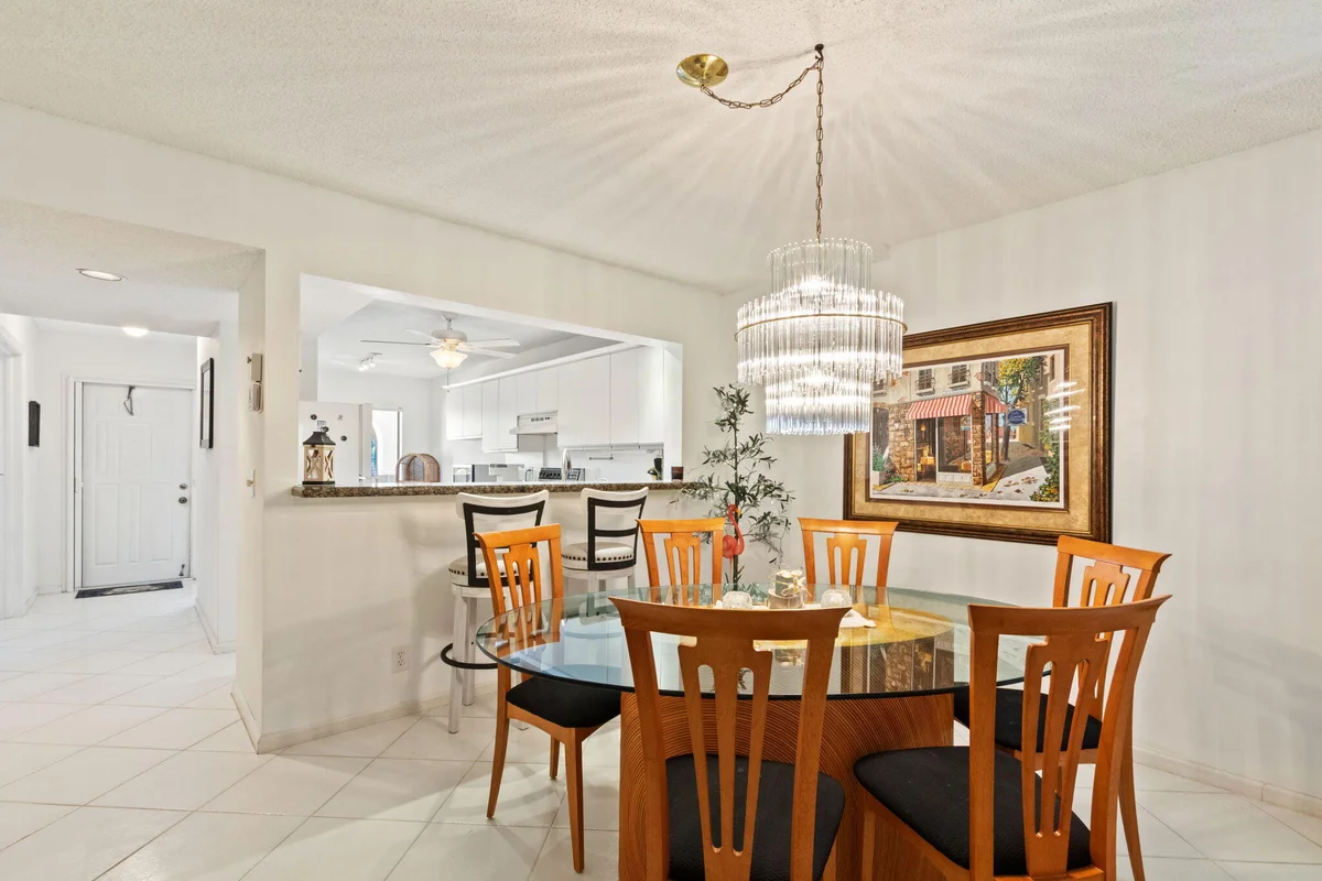 5380 Cedar Lake Dr #303, Boynton Beach: photo 1 of 34