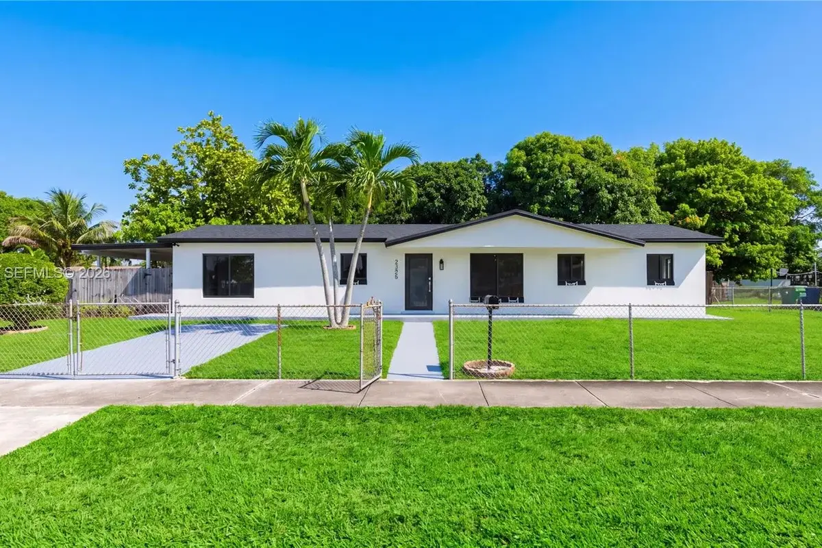 3355 NW 180th St, Miami Gardens: photo 1 of 30