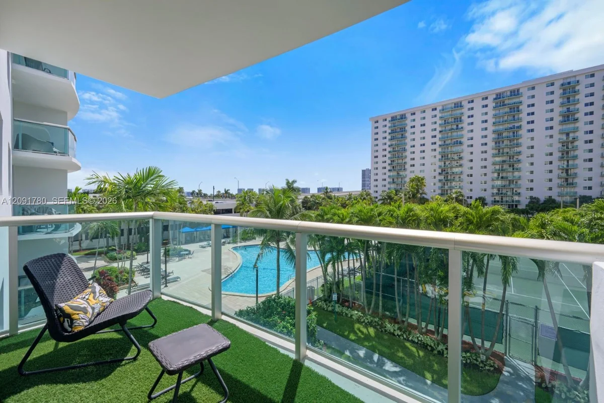19370 Collins Ave #310, Sunny Isles Beach: photo 1 of 14