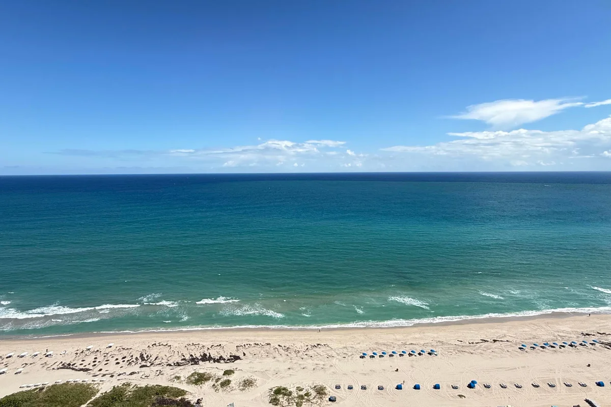 3000 N Ocean Dr #32-D, Riviera Beach: photo 1 of 50