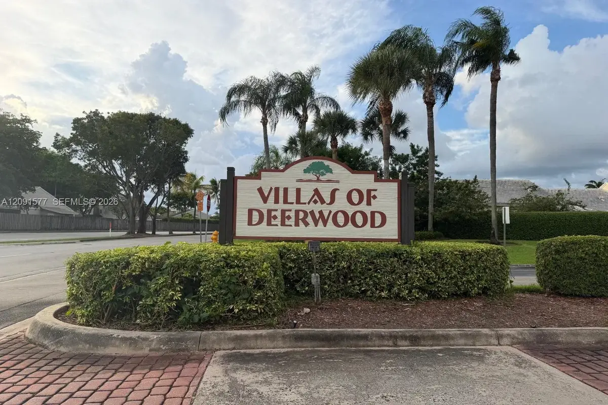 14812 SW 124th Ct, Miami: photo 1 of 23